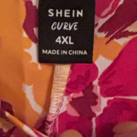 SHEIN Curve 4XL Floral Dress​ - Picture 4 of 5